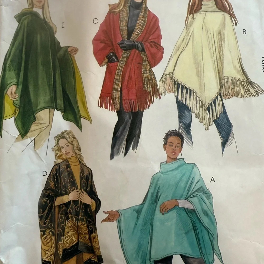 Women's Patterned Poncho easy McCalls 4228 pattern Size y (Xsm, sm med)
